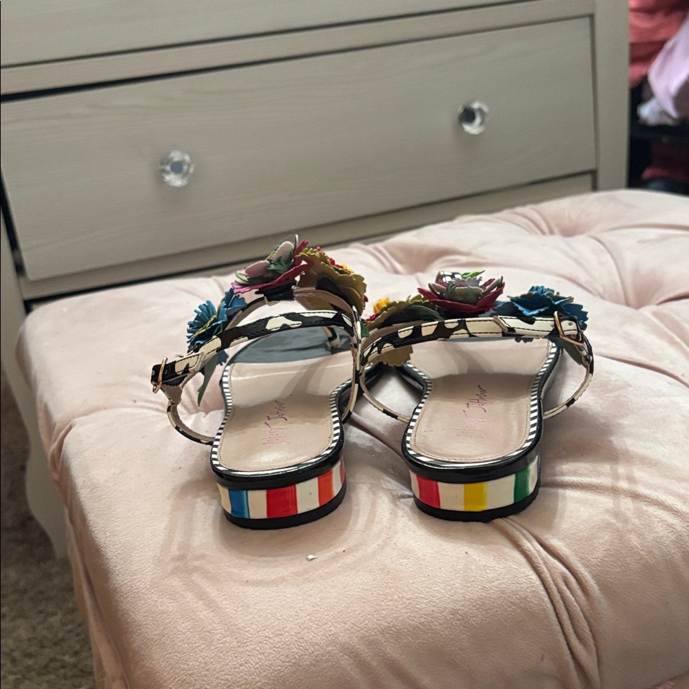 Betsey Johnson Black Sandals with Multicolor Floral Accents - Picture 2 of 6